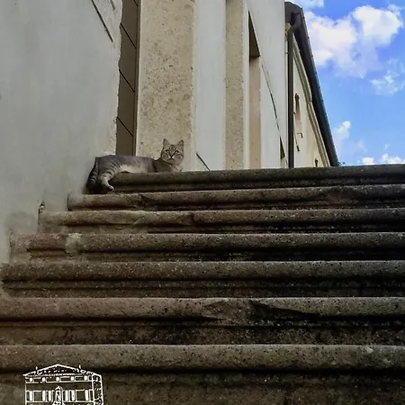 Vakantieboerderij Borgo Buzzaccarini Rocca Di Castello *