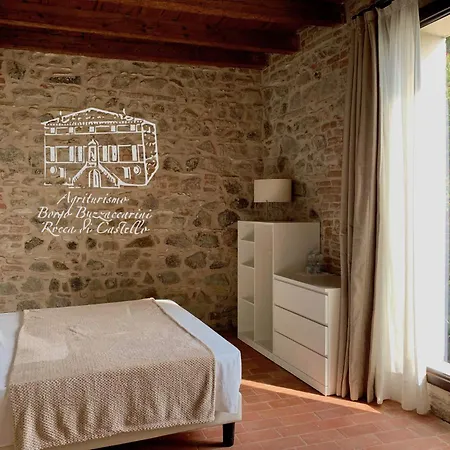 Borgo Buzzaccarini Rocca Di Castello Vakantieboerderij